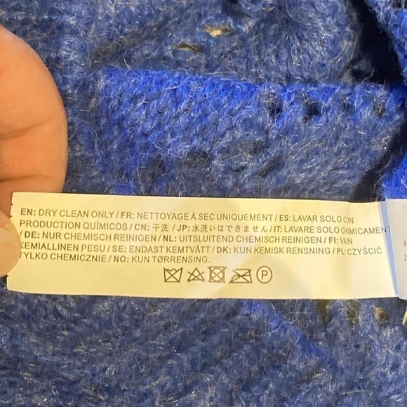 NWOT Moon River - Woman’s Knit Sweater - Picture 9 of 9